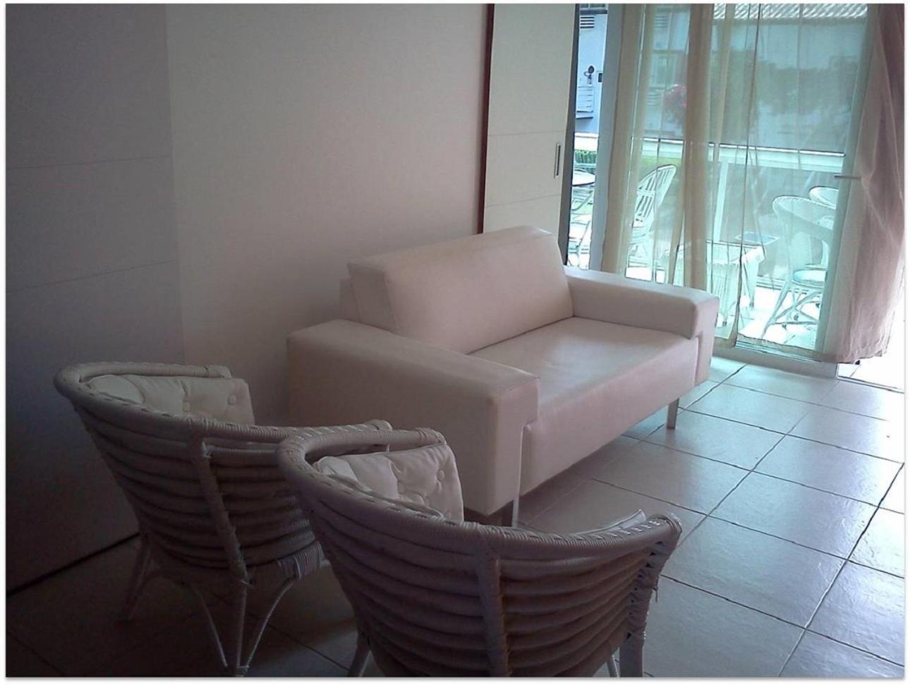Flat 404 Villa Hipica Гравата Экстерьер фото